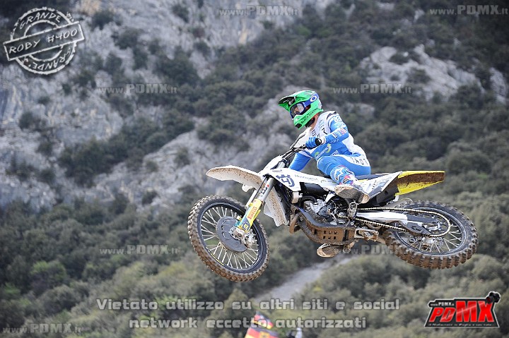 ROB_1966 (Copy).jpg